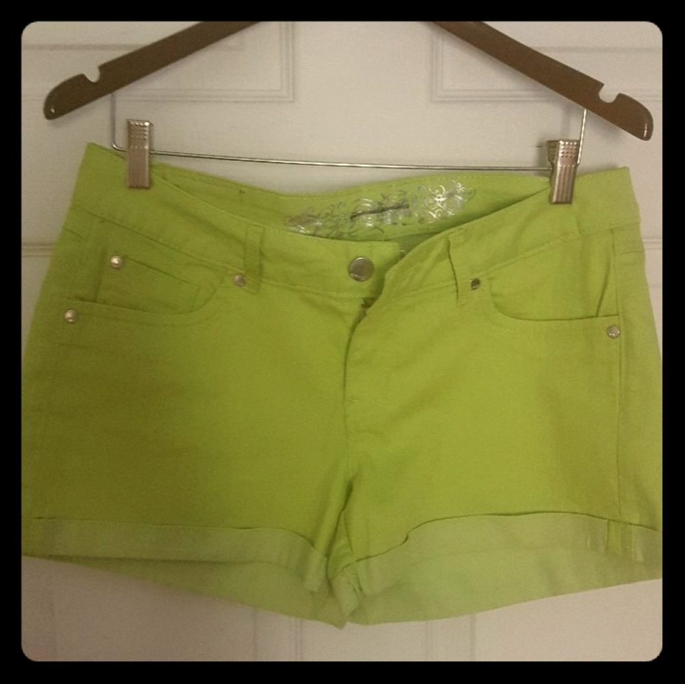 Express shorts